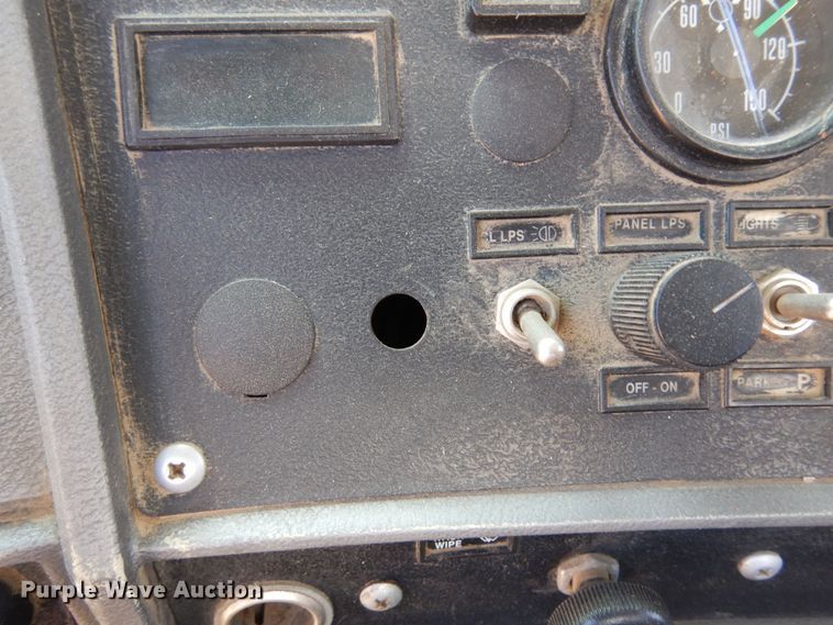 image for item DR1171 1993 Mack DM690S  ready mix truck