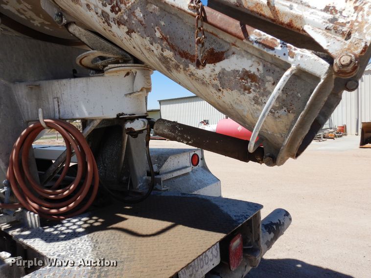 image for item DR1171 1993 Mack DM690S  ready mix truck