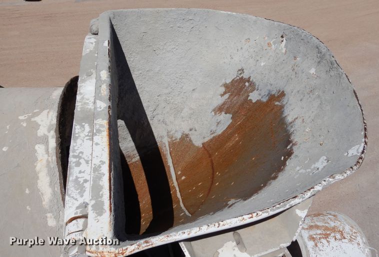 image for item DR1171 1993 Mack DM690S  ready mix truck