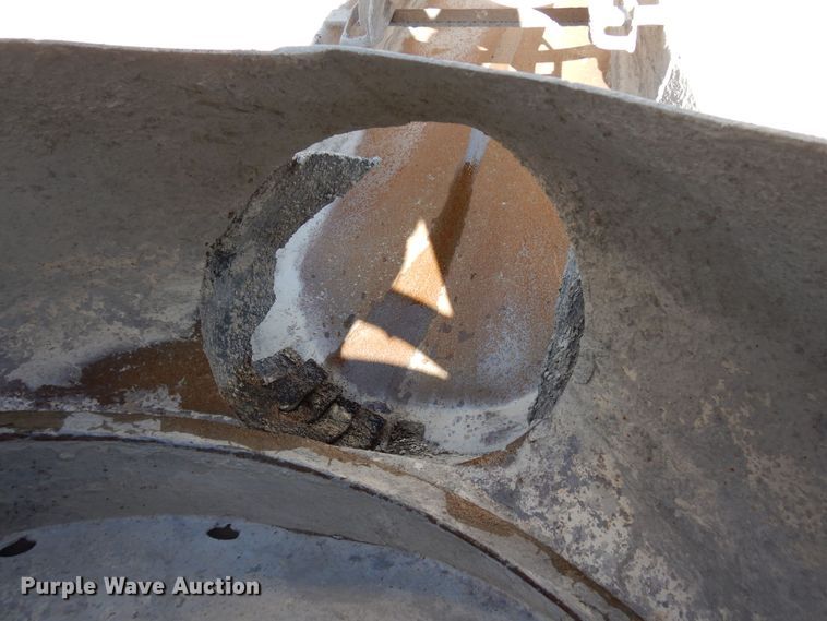 image for item DR1171 1993 Mack DM690S  ready mix truck