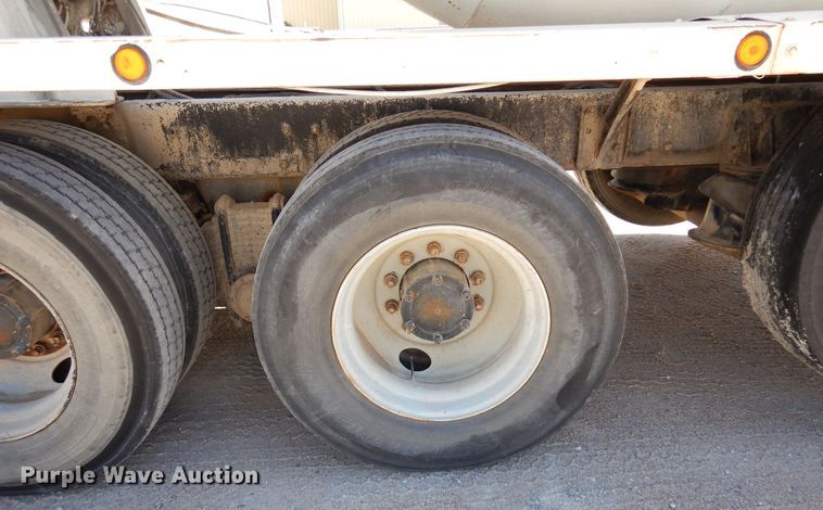 image for item DR1171 1993 Mack DM690S  ready mix truck