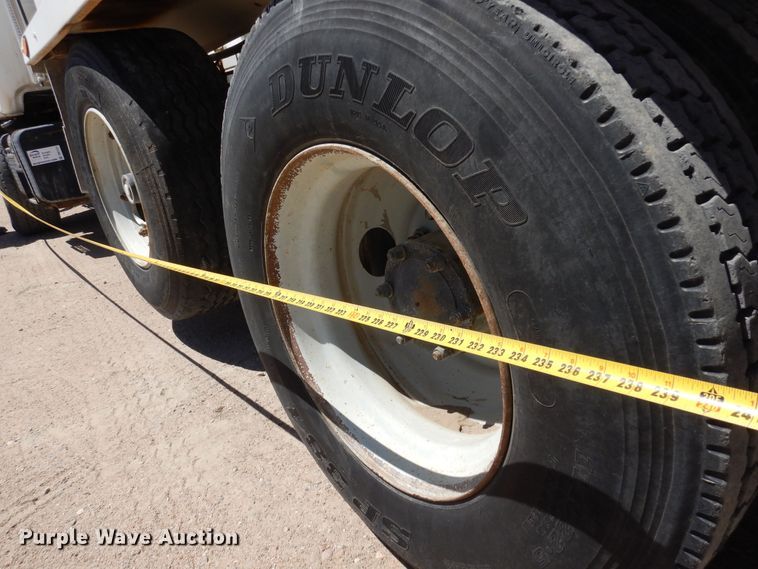 image for item DR1171 1993 Mack DM690S  ready mix truck