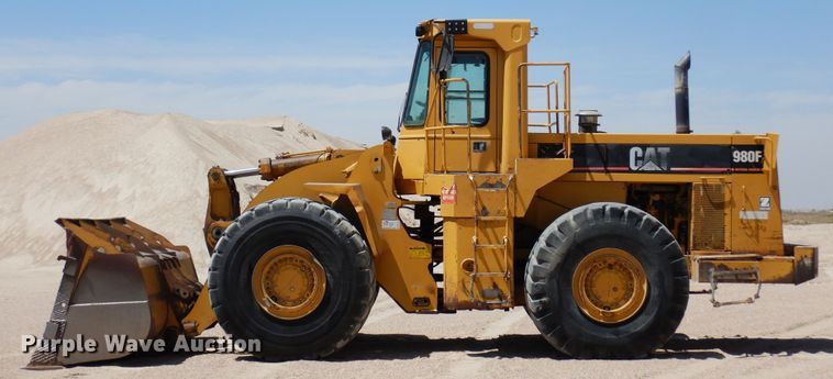 image for item DR1174 1994 Caterpillar 980F  wheel loader