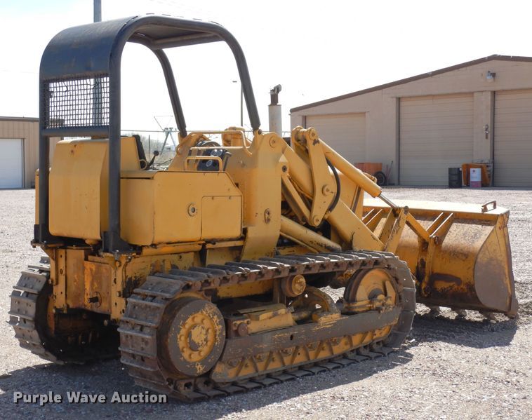 image for item DR1181 1980 John Deere 450C  track loader