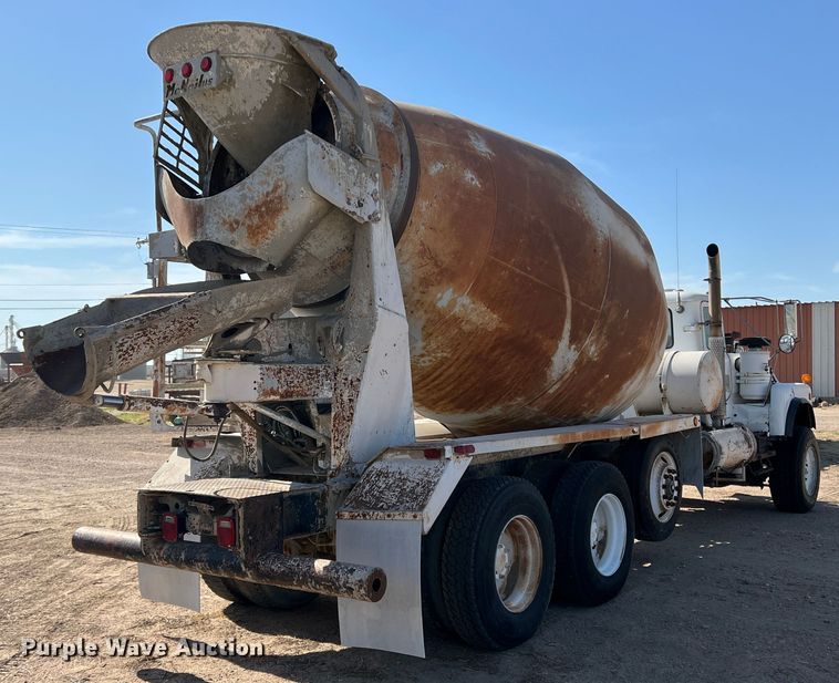 image for item DR1367 1993 Mack DM690S  ready mix truck