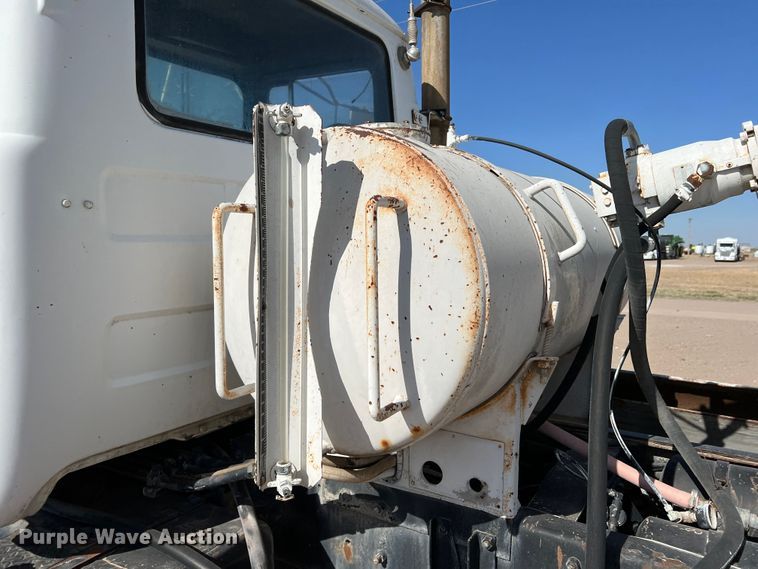 image for item DR1367 1993 Mack DM690S  ready mix truck