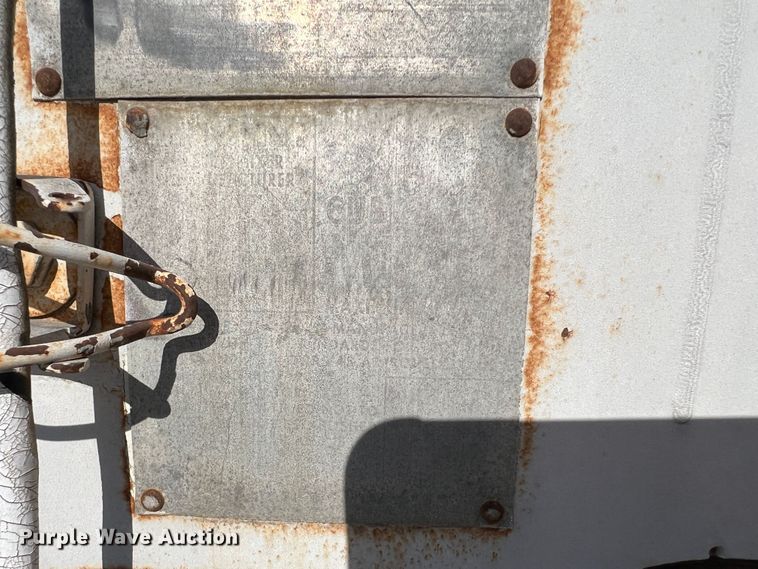 image for item DR1367 1993 Mack DM690S  ready mix truck