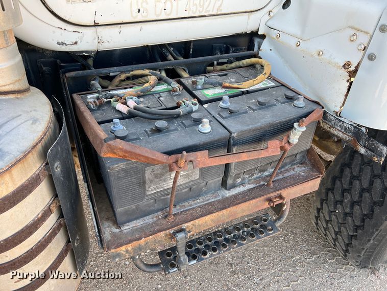 image for item DR1367 1993 Mack DM690S  ready mix truck