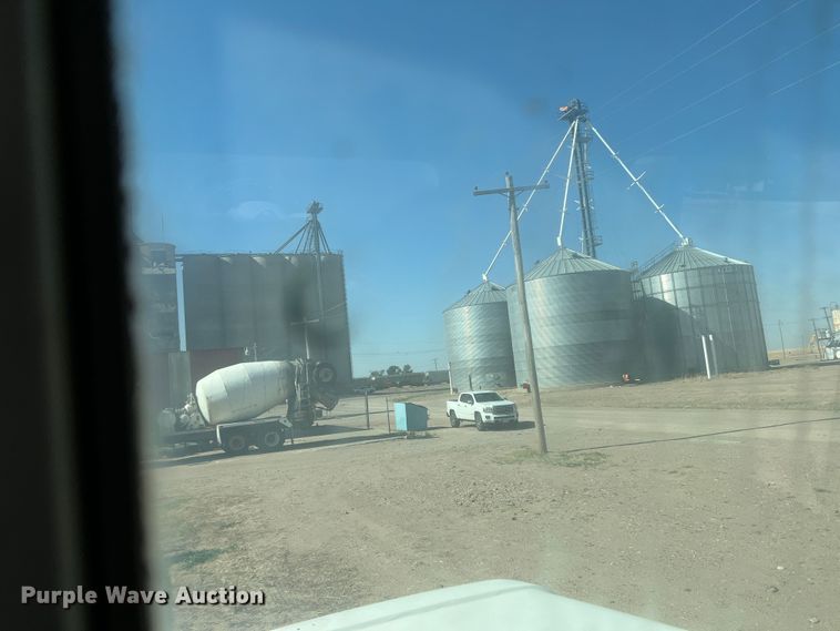 image for item DR1367 1993 Mack DM690S  ready mix truck