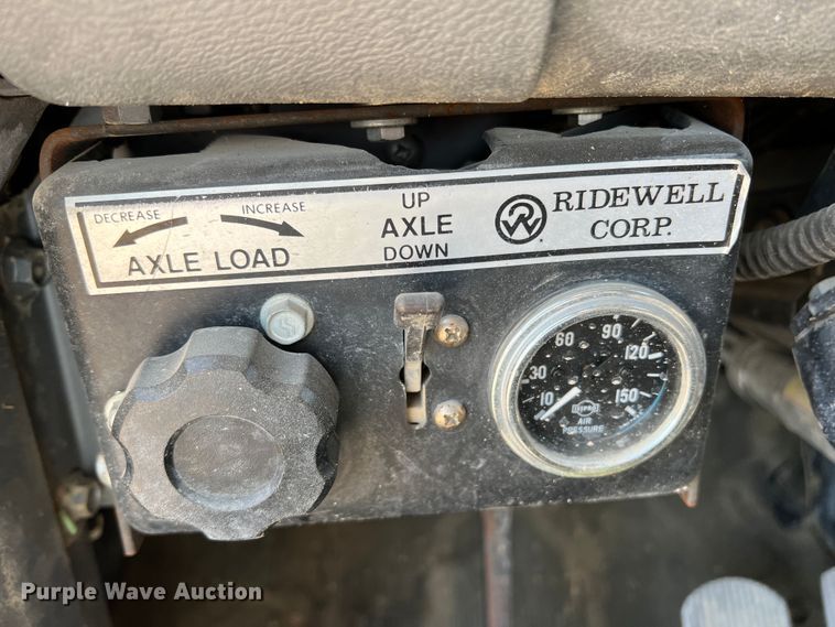 image for item DR1367 1993 Mack DM690S  ready mix truck