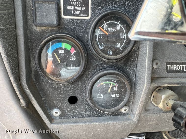 image for item DR1367 1993 Mack DM690S  ready mix truck