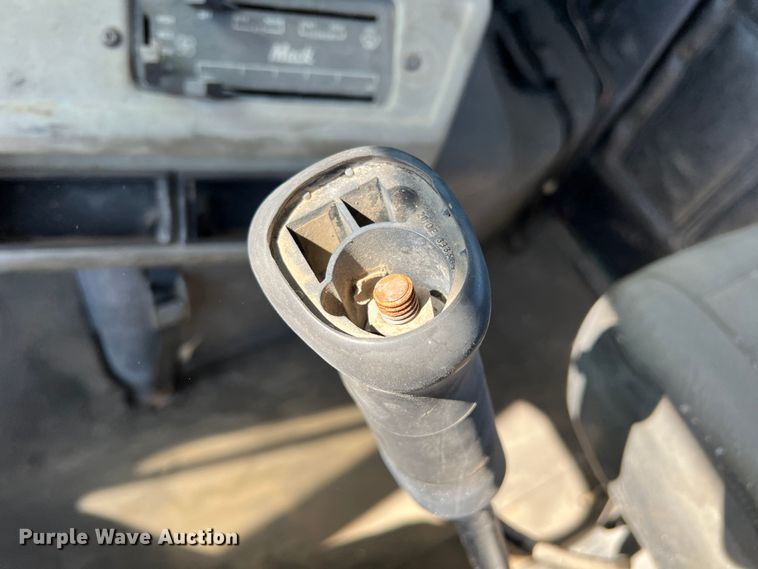 image for item DR1367 1993 Mack DM690S  ready mix truck