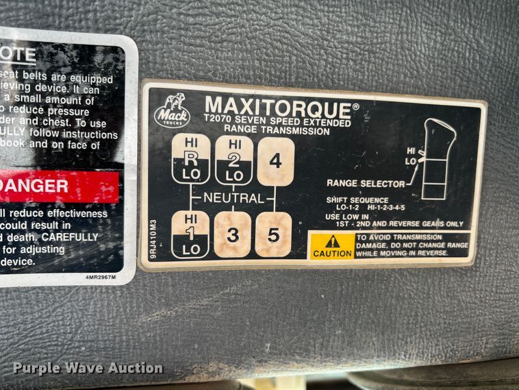 image for item DR1367 1993 Mack DM690S  ready mix truck