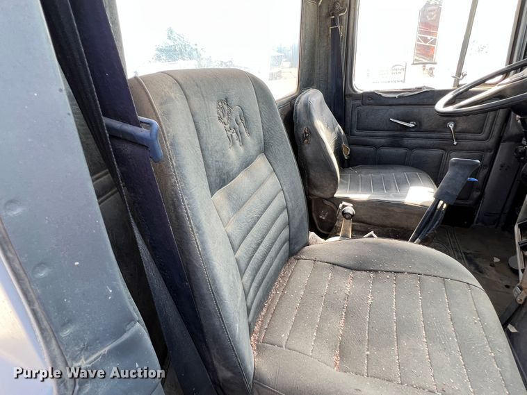 image for item DR1367 1993 Mack DM690S  ready mix truck