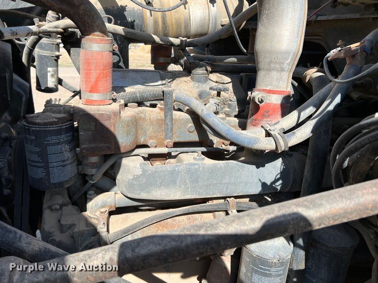 image for item DR1367 1993 Mack DM690S  ready mix truck