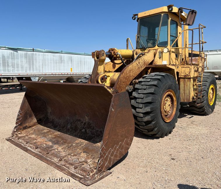 image for item DR1371 1983 Caterpillar 966D  wheel loader