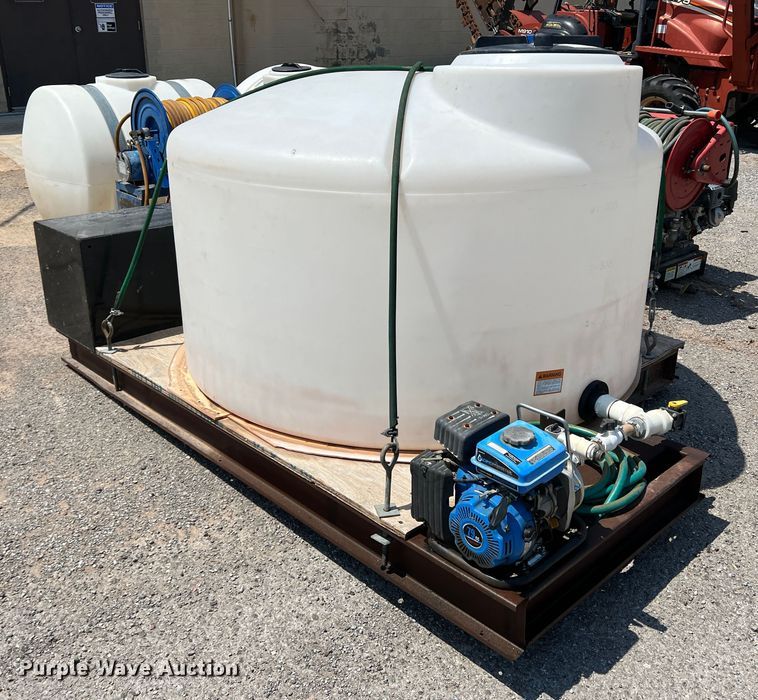 image for item DR1477 Poly tank