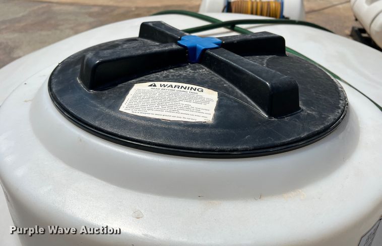 image for item DR1477 Poly tank