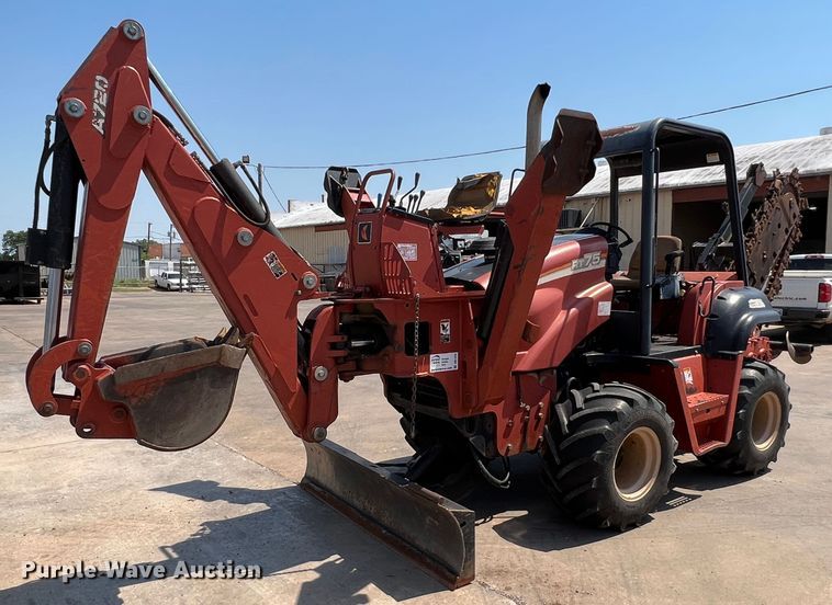 image for item DR1478 2006 Ditch Witch RT75  trencher