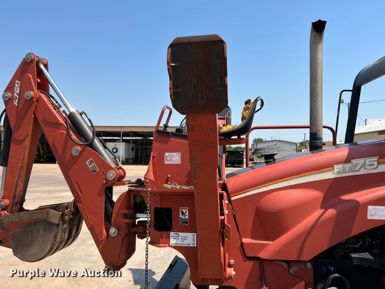 image for item DR1478 2006 Ditch Witch RT75  trencher