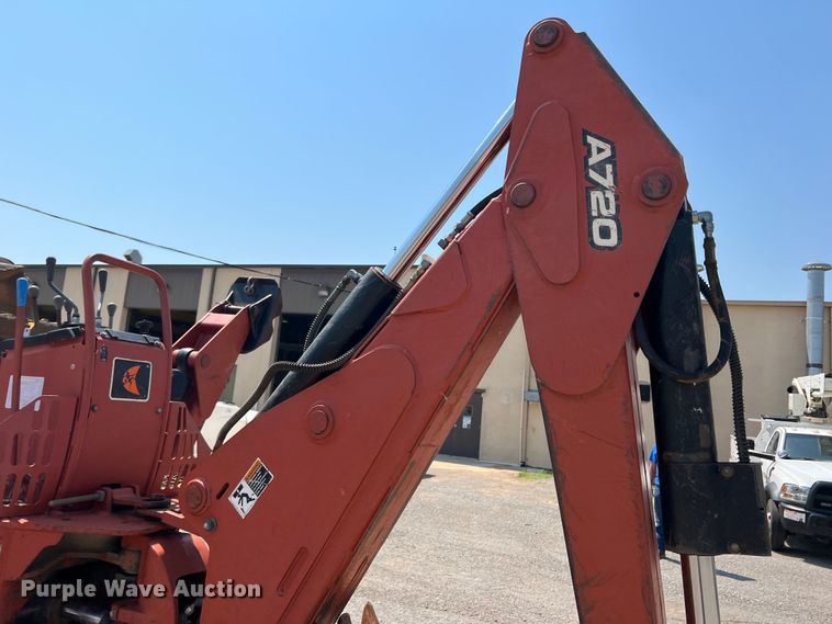 image for item DR1478 2006 Ditch Witch RT75  trencher