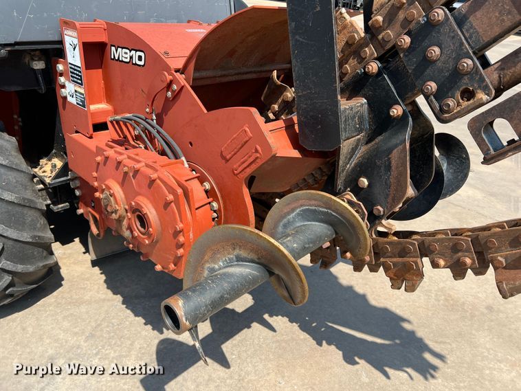 image for item DR1478 2006 Ditch Witch RT75  trencher