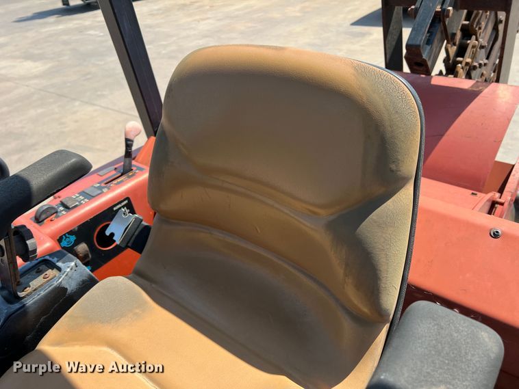 image for item DR1478 2006 Ditch Witch RT75  trencher