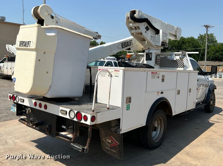 image for item DR1479 2017 Dodge Ram 5500HD  bucket truck