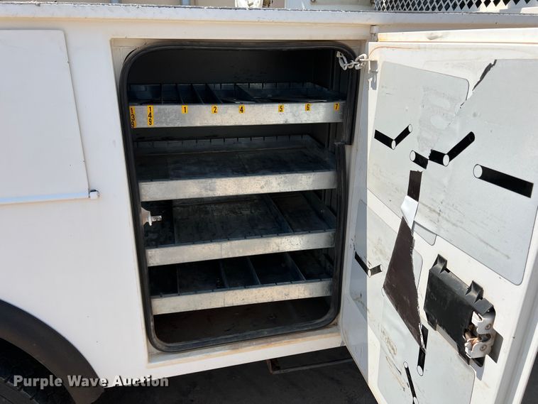 image for item DR1479 2017 Dodge Ram 5500HD  bucket truck