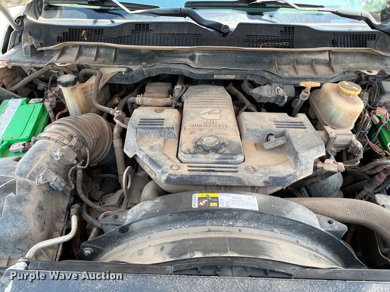 image for item DR1479 2017 Dodge Ram 5500HD  bucket truck