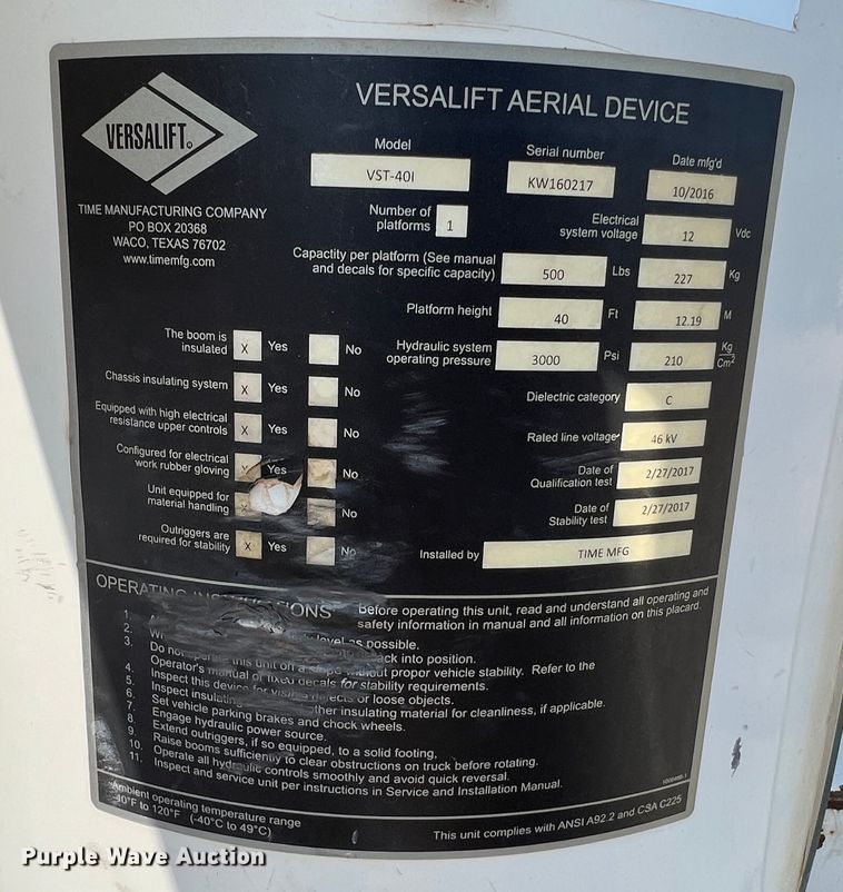 image for item DR1479 2017 Dodge Ram 5500HD  bucket truck