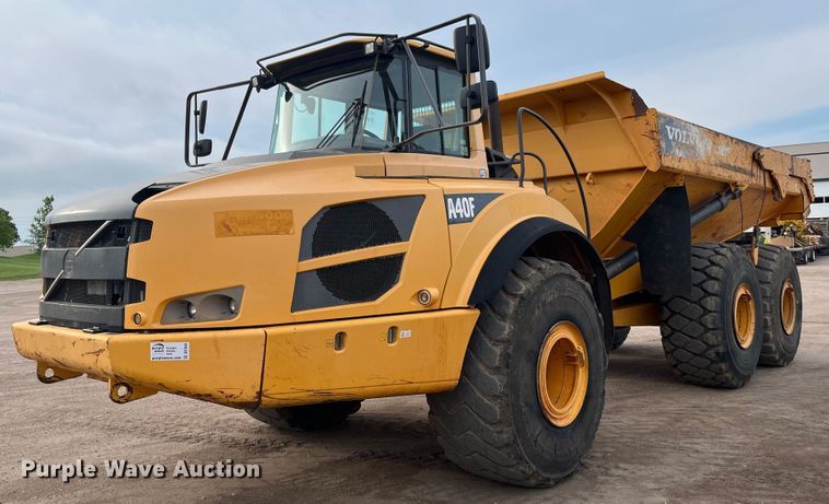 image for item DS7050 2011 Volvo A40F  haul truck