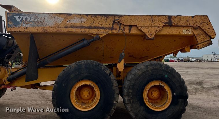 image for item DS7050 2011 Volvo A40F  haul truck