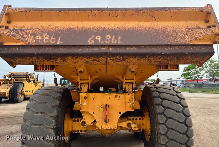 image for item DS7050 2011 Volvo A40F  haul truck