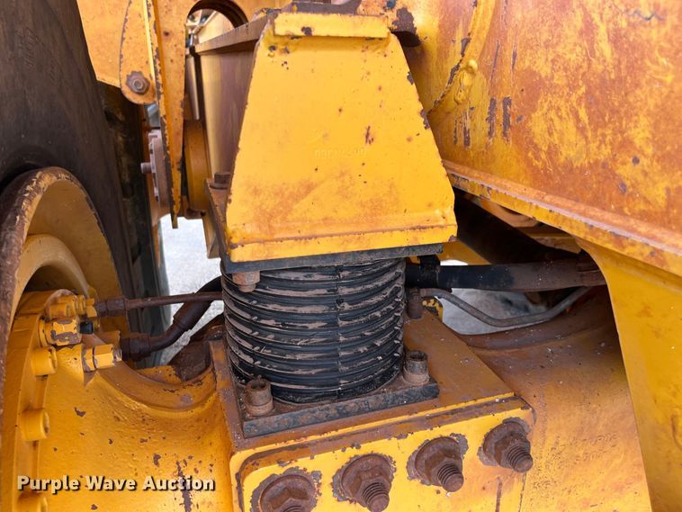 image for item DS7050 2011 Volvo A40F  haul truck