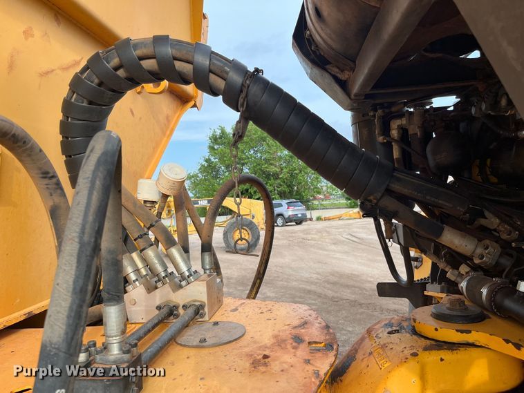 image for item DS7050 2011 Volvo A40F  haul truck