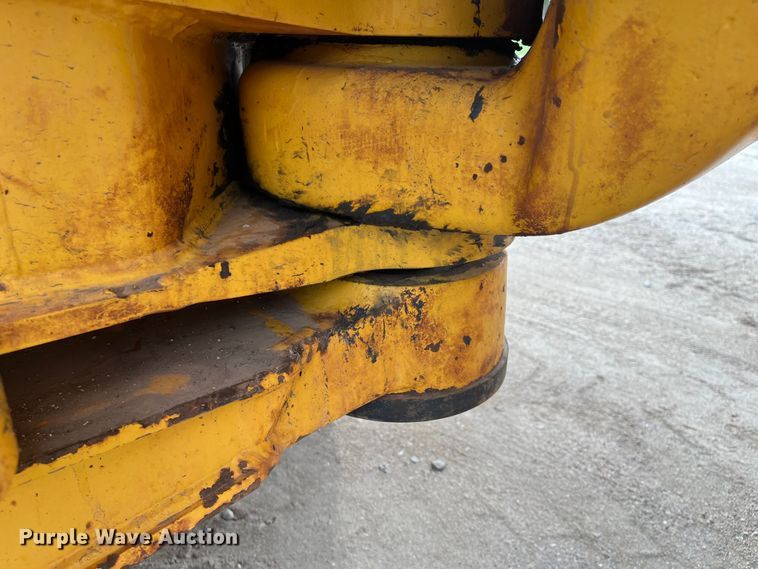 image for item DS7050 2011 Volvo A40F  haul truck