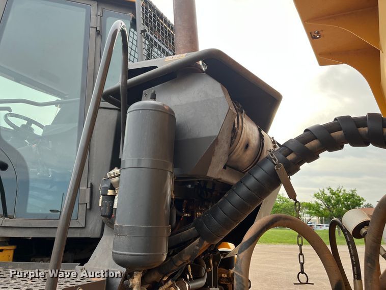 image for item DS7050 2011 Volvo A40F  haul truck