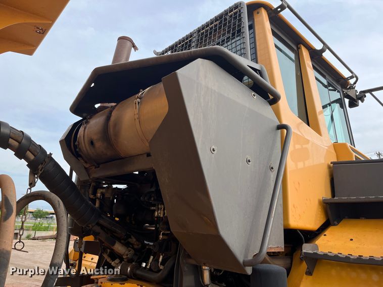 image for item DS7050 2011 Volvo A40F  haul truck