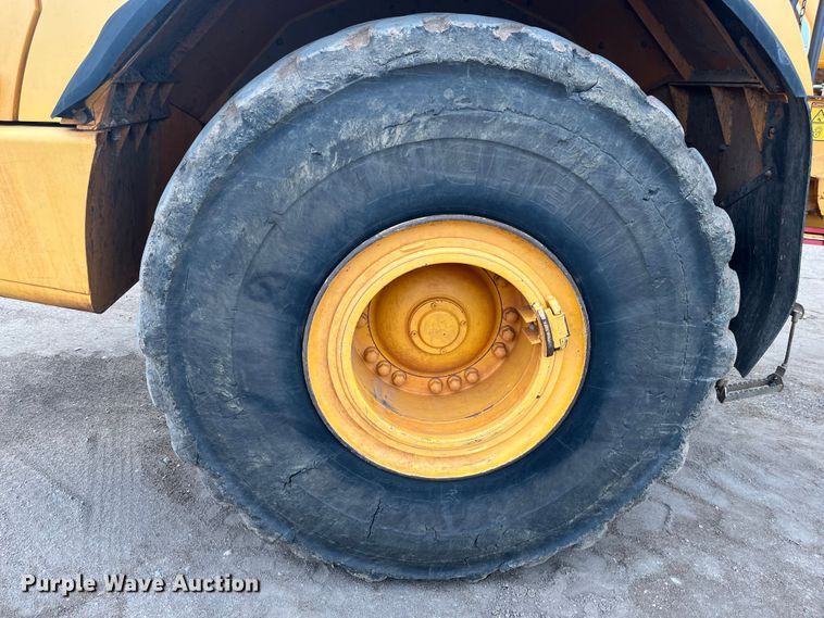 image for item DS7050 2011 Volvo A40F  haul truck