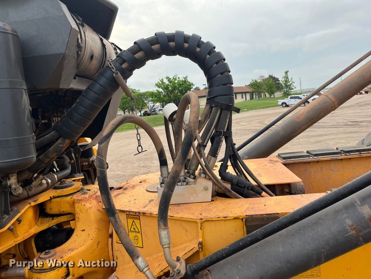 image for item DS7050 2011 Volvo A40F  haul truck