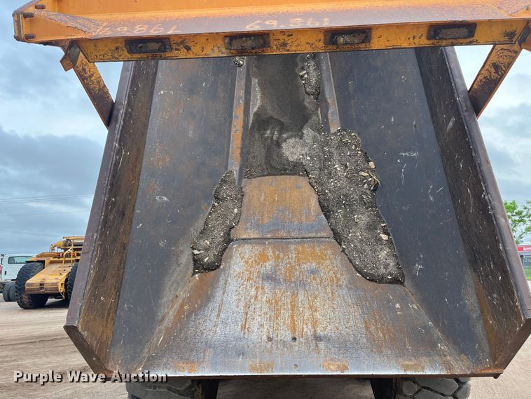 image for item DS7050 2011 Volvo A40F  haul truck