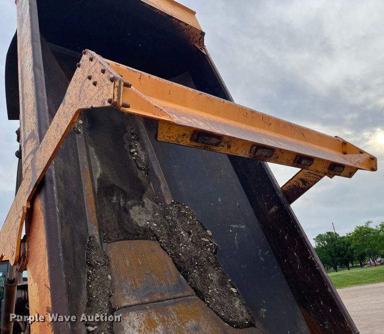 image for item DS7050 2011 Volvo A40F  haul truck