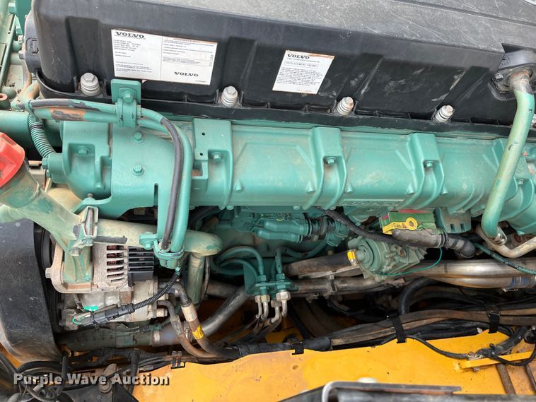 image for item DS7050 2011 Volvo A40F  haul truck