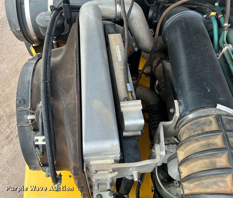 image for item DS7050 2011 Volvo A40F  haul truck