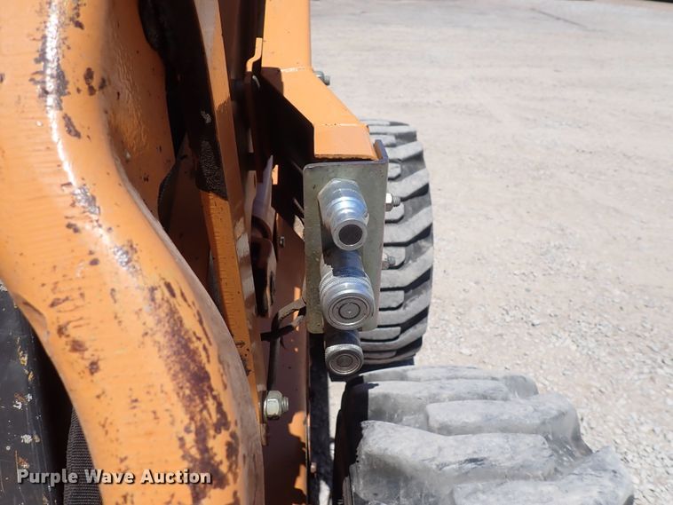 image for item DS7053 2008 Case 450  skid steer loader