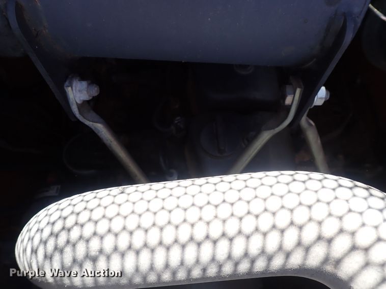 image for item DS7053 2008 Case 450  skid steer loader