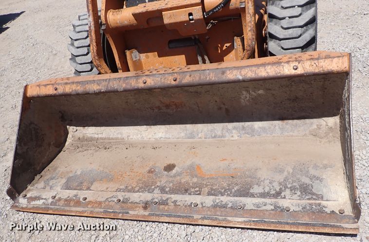 image for item DS7053 2008 Case 450  skid steer loader