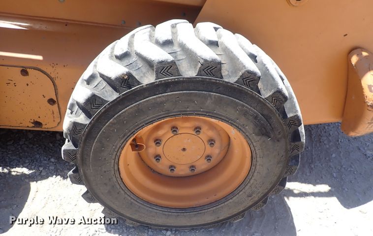 image for item DS7053 2008 Case 450  skid steer loader