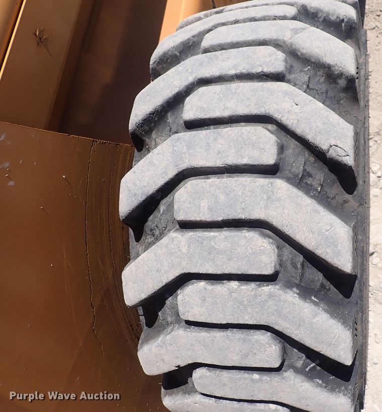 image for item DS7053 2008 Case 450  skid steer loader